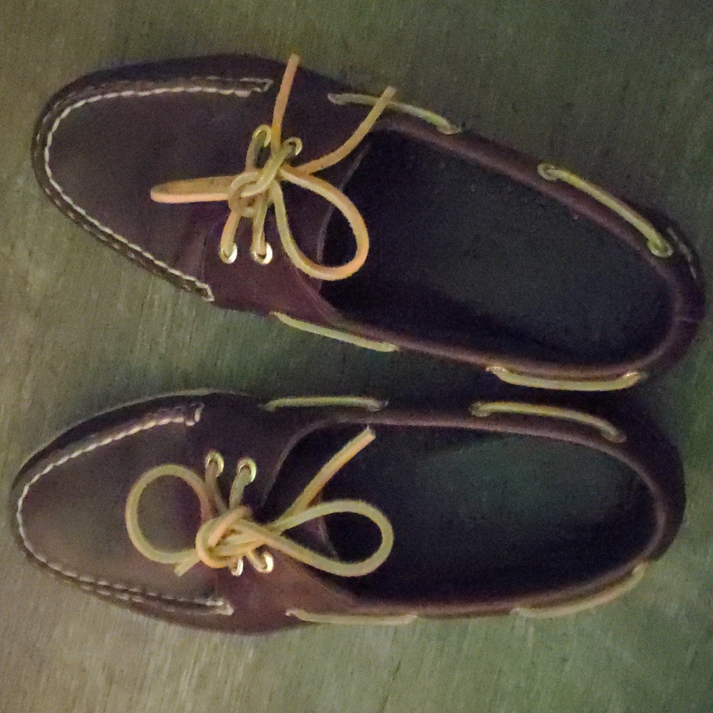 Sperry's - Picture 3 of 4